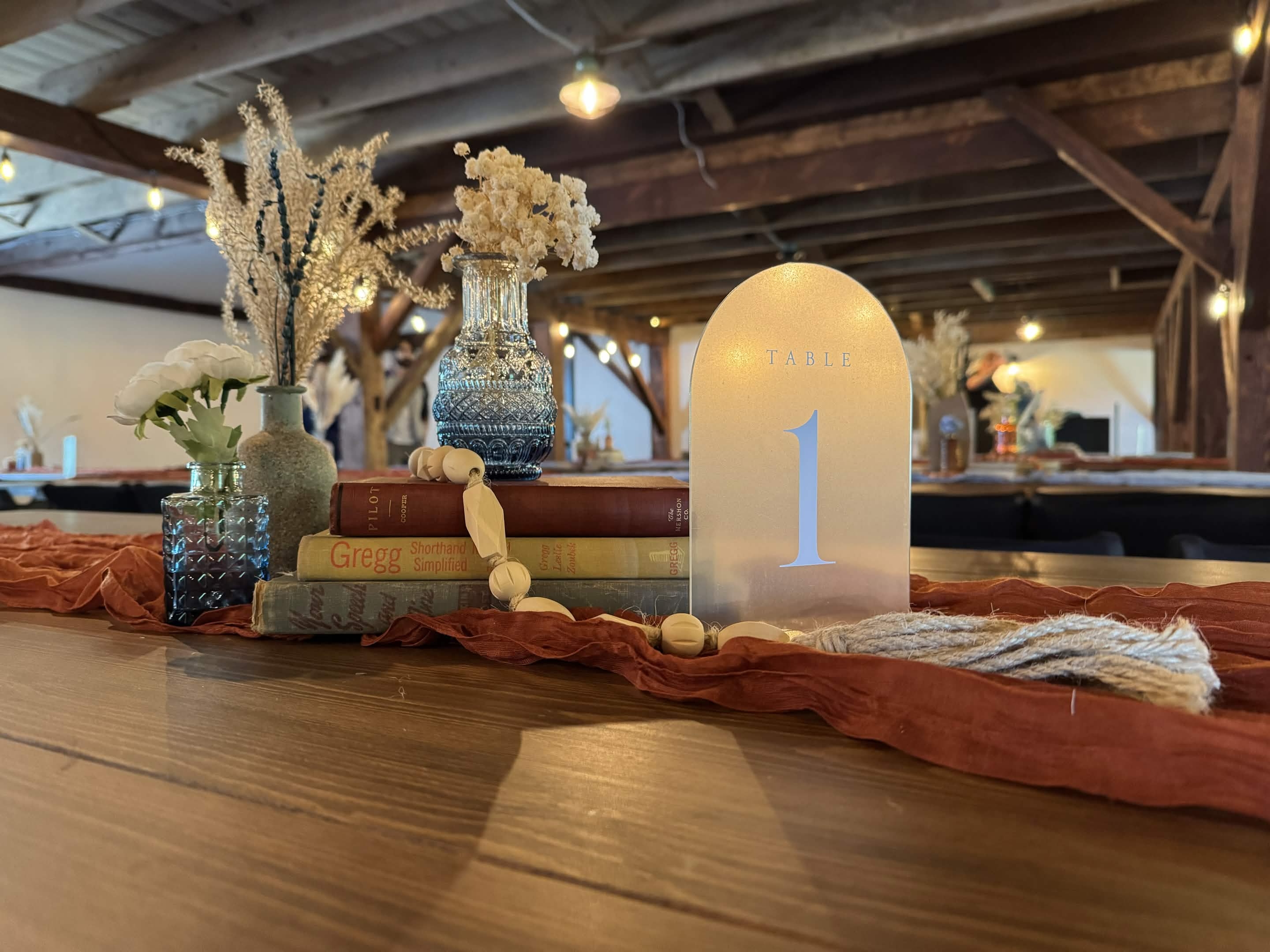 Reception Table Decor